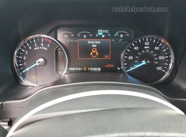 1FMJK2AT0JEA19148 2018 FORD EXPEDITION Black Widok tylnych siedzeń