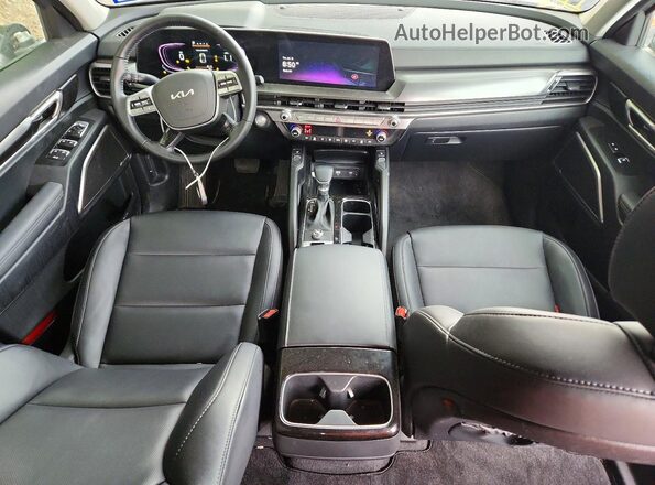 5XYP64GC9SG699114 2025 KIA TELLURIDE Silver 