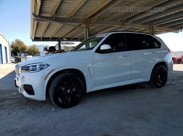 5UXKT0C53J0W01376 2018 BMW X5 White Rear left