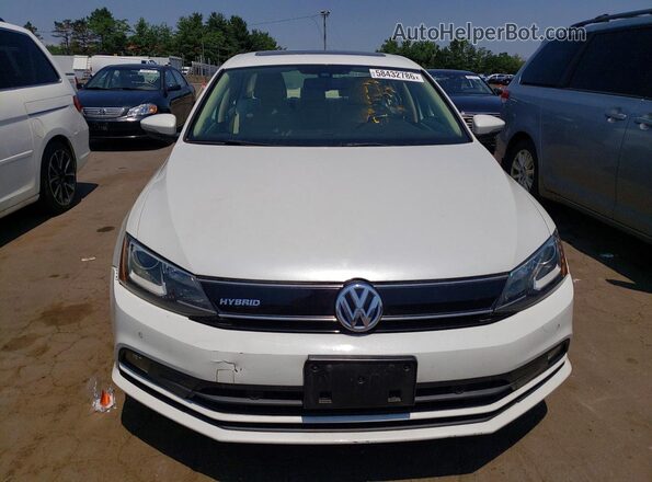3VW637AJ3GM221677 2016 VOLKSWAGEN JETTA White Вид ззаду