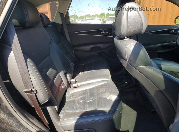 5XYPH4A11GG024303 2016 KIA SORENTO Black 