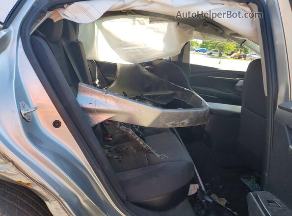 4T1DAACK6SU595395 2025 TOYOTA CAMRY Silver Widok wnętrza z tyłu