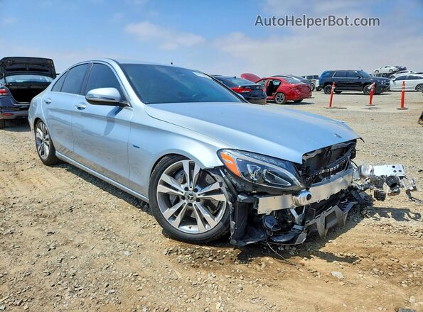 55SWF4HB3JU256138 2018 MERCEDES-BENZ C Silver წინა მარჯვენა