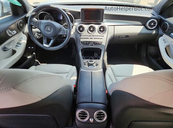 55SWF4HB3JU256138 2018 MERCEDES-BENZ C Silver წინა პანელის ხედი