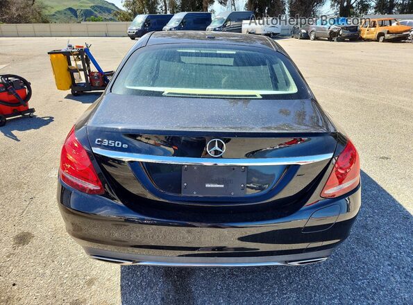 55SWF4HB3JU262036 2018 MERCEDES-BENZ C Black 