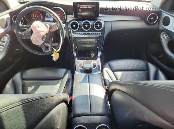 55SWF4JB0GU114820 2016 MERCEDES-BENZ C White Vista del salpicadero