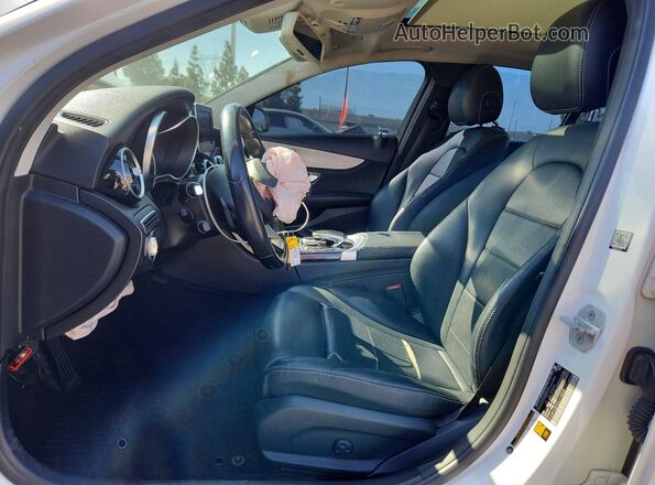 55SWF4JB0GU114820 2016 MERCEDES-BENZ C White Vista interior delantera