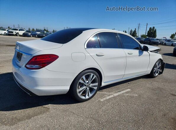 55SWF4JB0GU114820 2016 MERCEDES-BENZ C White Trasero derecho