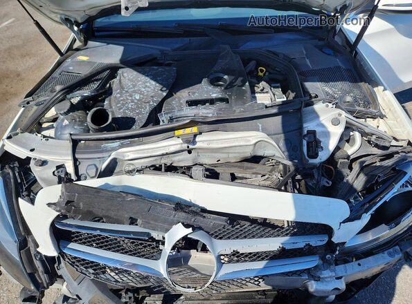 55SWF4JB0GU114820 2016 MERCEDES-BENZ C White Vista interior trasera