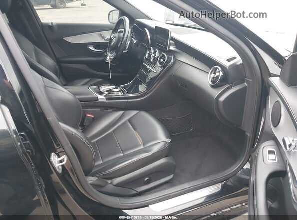 55SWF4JB0GU159353 2016 MERCEDES-BENZ C-CLASS Черный Вид салона спереди