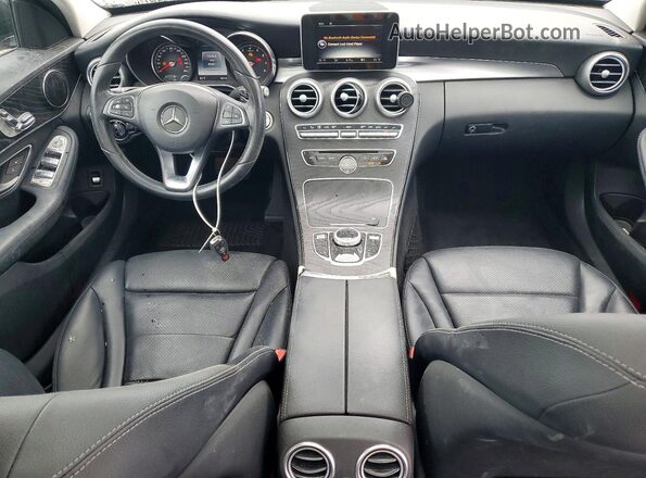 55SWF4JB0HU210206 2017 MERCEDES-BENZ C Black Առջևի վահանակի տեսք