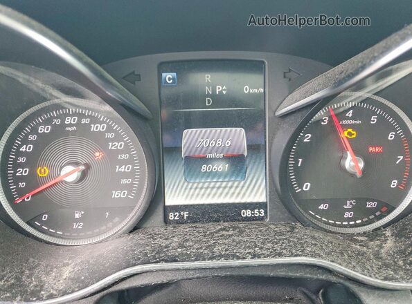 55SWF4JB0HU210206 2017 MERCEDES-BENZ C Black Սարքավորումների վահանակի տեսք