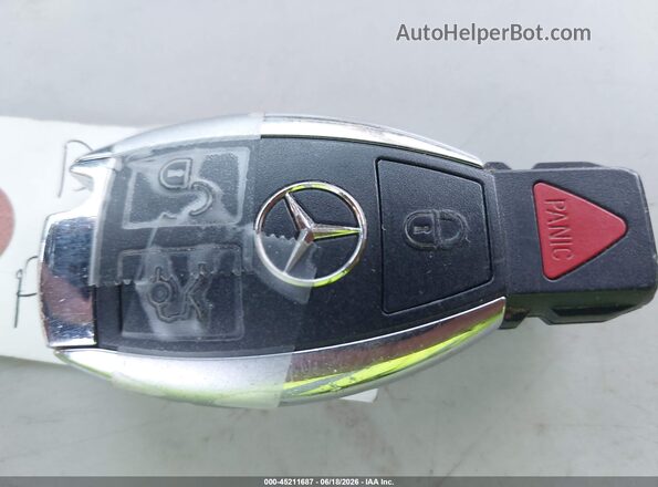 55SWF4JB0HU217219 2017 MERCEDES-BENZ C-CLASS Silver Vista del salpicadero