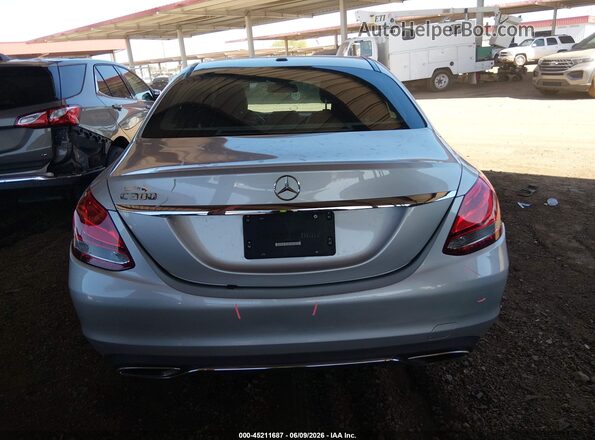 55SWF4JB0HU217219 2017 MERCEDES-BENZ C-CLASS Silver 