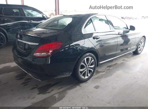 55SWF4JB1HU218296 2017 MERCEDES-BENZ C-CLASS Черный Задняя правая четверть