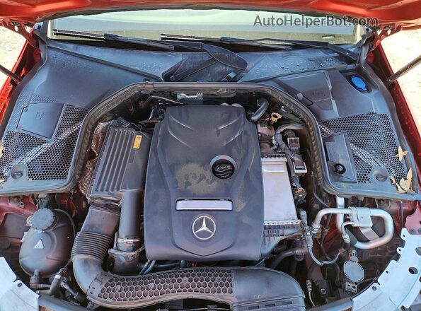 55SWF4JB1HU229346 2017 MERCEDES-BENZ C Red Вид задньої частини салону