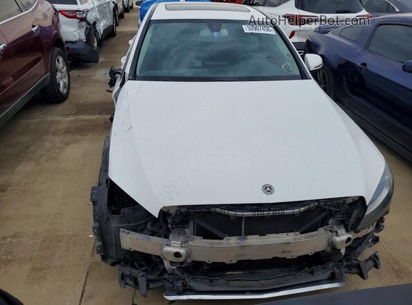 55SWF4JB1JU264295 2018 MERCEDES-BENZ C White Vista frontal