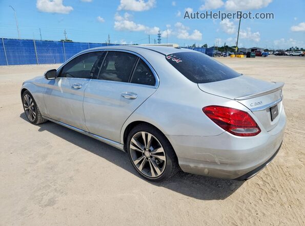 55SWF4JB2GU170385 2016 MERCEDES-BENZ C Silver 