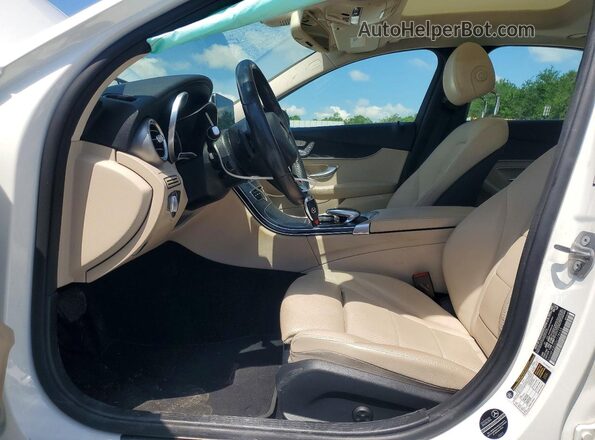 55SWF4JB2GU178633 2016 MERCEDES-BENZ C White Вид салону спереду