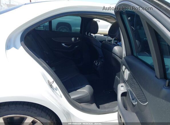 55SWF4JB2HU189925 2017 MERCEDES-BENZ C-CLASS White VIN კოდის სტიკერის ხედი