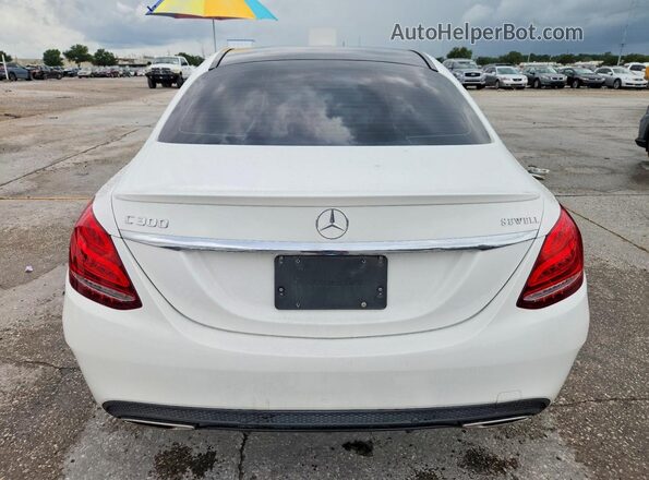 55SWF4JB2HU216346 2017 MERCEDES-BENZ C White Հետևի տեսք