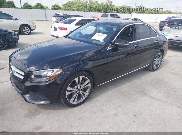 55SWF4JB2HU220459 2017 MERCEDES-BENZ C-CLASS Black Front left