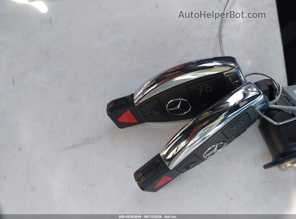 55SWF4JB2HU227637 2017 MERCEDES-BENZ C-CLASS Gray Widok deski rozdzielczej