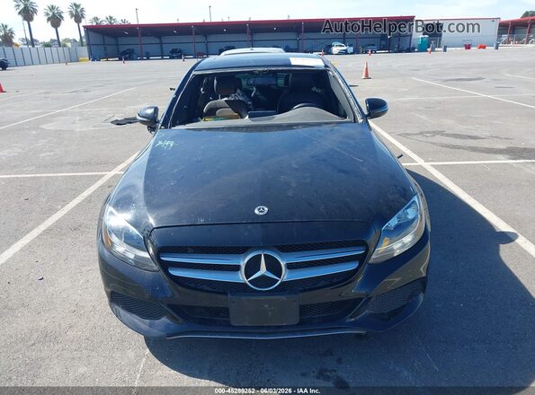 55SWF4JB2JU255668 2018 MERCEDES-BENZ C-CLASS Black Vista del cuadro de instrumentos