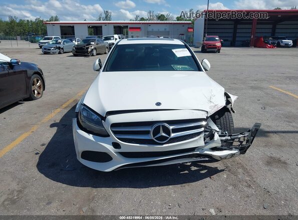 55SWF4JB2JU275760 2018 MERCEDES-BENZ C-CLASS Белый Вид щитка приборов