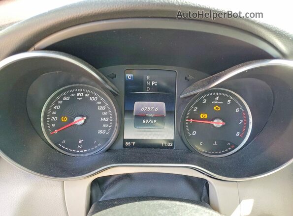 55SWF4JB2JU276343 2018 MERCEDES-BENZ C Red Instrument cluster view
