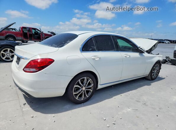 55SWF4JB3GU098497 2016 MERCEDES-BENZ C White Rear right