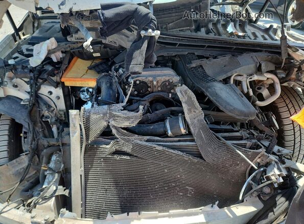 55SWF4JB3GU098497 2016 MERCEDES-BENZ C White Rear interior view