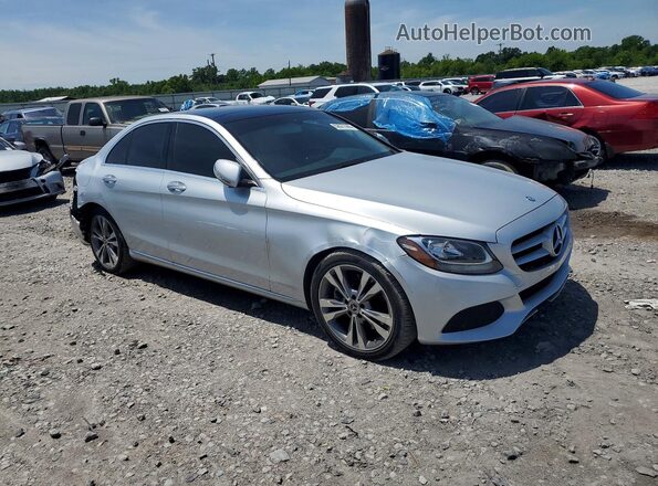 55SWF4JB3HU223564 2017 MERCEDES-BENZ C Серебряный Передняя правая четверть