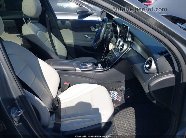 55SWF4JB3HU233141 2017 MERCEDES-BENZ C-CLASS Silver Vista interior delantera