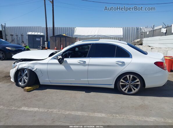 55SWF4JB3JU246770 2018 MERCEDES-BENZ C-CLASS White 360 interior view
