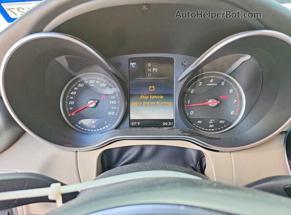 55SWF4JB4GU114996 2016 MERCEDES-BENZ C Blue Вид щитка приладів