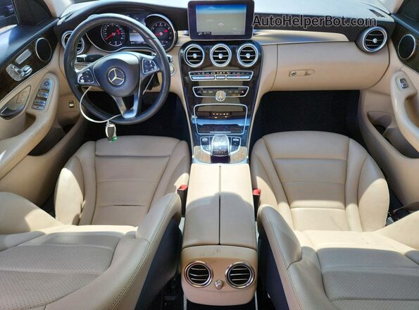 55SWF4JB4GU114996 2016 MERCEDES-BENZ C Blue Вид панелі приладів