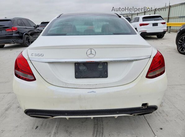 55SWF4JB4HU186492 2017 MERCEDES-BENZ C White Հետևի տեսք