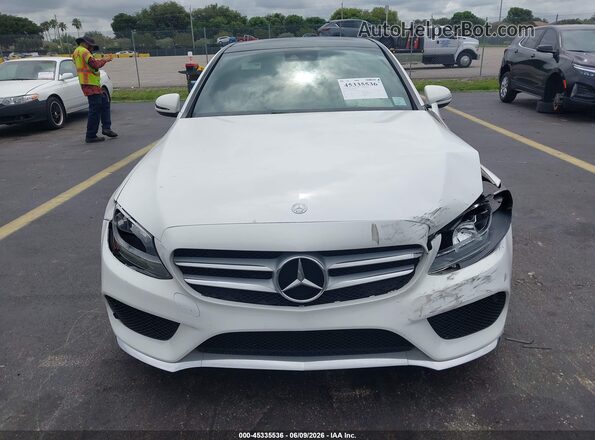 55SWF4JB4HU190610 2017 MERCEDES-BENZ C-CLASS White Вид щитка приладів