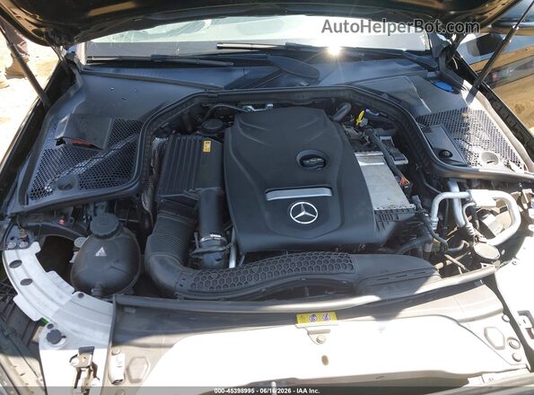 55SWF4JB4HU194530 2017 MERCEDES-BENZ C-CLASS Black Widok z tyłu