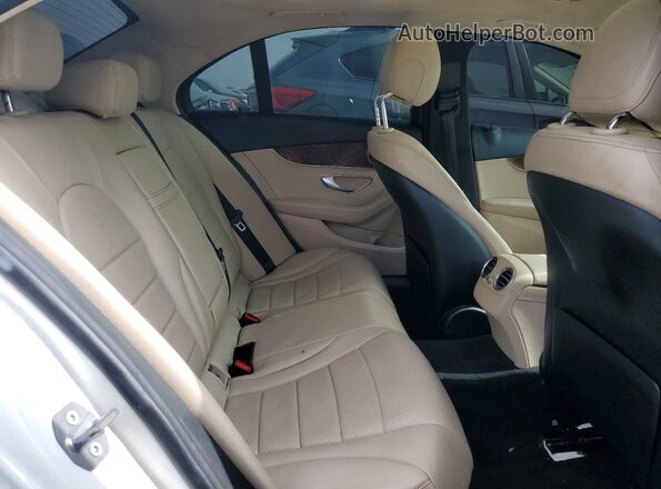 55SWF4JB4HU201654 2017 MERCEDES-BENZ C Белый Вид задних сидений