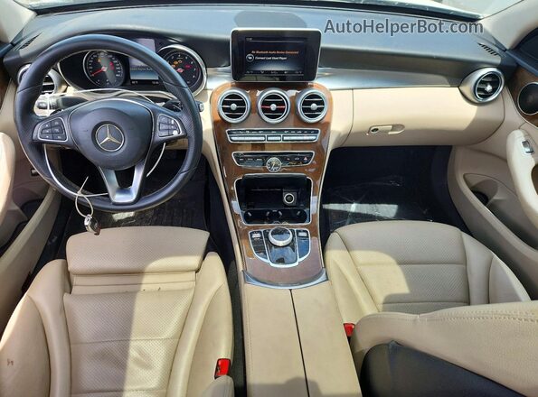 55SWF4JB4HU203324 2017 MERCEDES-BENZ C White Widok deski rozdzielczej