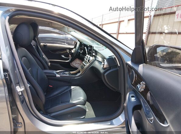 55SWF4JB4HU211939 2017 MERCEDES-BENZ C-CLASS Gray Front interior view