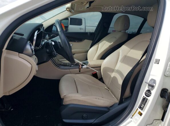 55SWF4JB4HU216204 2017 MERCEDES-BENZ C White წინა სალონის ხედი