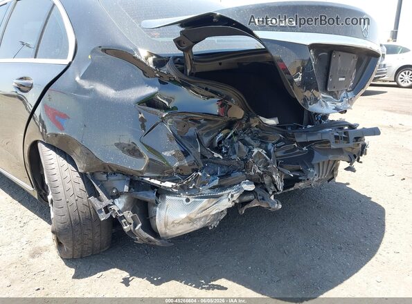 55SWF4JB4HU219779 2017 MERCEDES-BENZ C-CLASS Black Widok z przodu