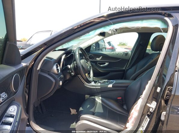 55SWF4JB4HU219779 2017 MERCEDES-BENZ C-CLASS Black Widok wnętrza z przodu