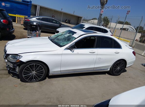 55SWF4JB4JU253940 2018 MERCEDES-BENZ C-CLASS White Панорамний вид салону 360°