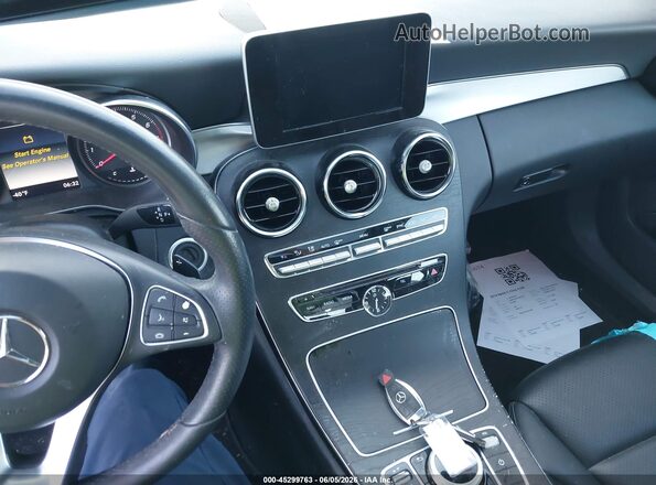 55SWF4JB4JU262122 2018 MERCEDES-BENZ C-CLASS Gray Widok deski rozdzielczej