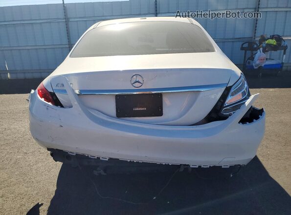 55SWF4JB5GU170218 2016 MERCEDES-BENZ C White Հետևի տեսք