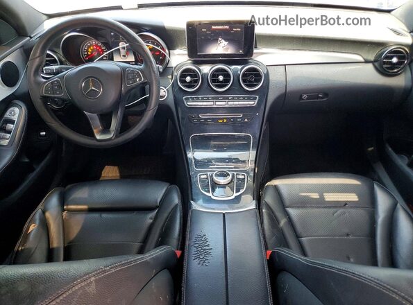55SWF4JB5JU234653 2018 MERCEDES-BENZ C Black წინა პანელის ხედი